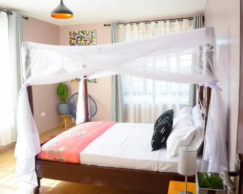 Ilala House, Voi - Spacious 2 Bed, 2 Bath with parking,  7 mins to Tsavo East Hotels in Voi