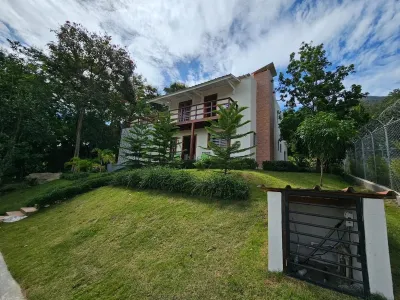 Villa Rodriguez Jarabacoa La Vega 3bedroom Hot Jacuzzi Hotels in 