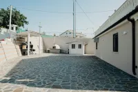 Di Luzio Holiday House