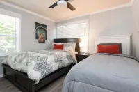 Charming 2BR Condo with Onsite Parking Included