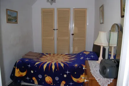 18th century cottage 2 minutes walk to pubs, shops, restaurants and play park Отели в г. Нортлич