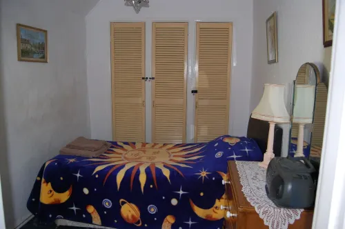 18th century cottage 2 minutes walk to pubs, shops, restaurants and play park Hotel a Northleach