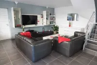 A superb villa for an unforgettable vacation Hotels in Lunel