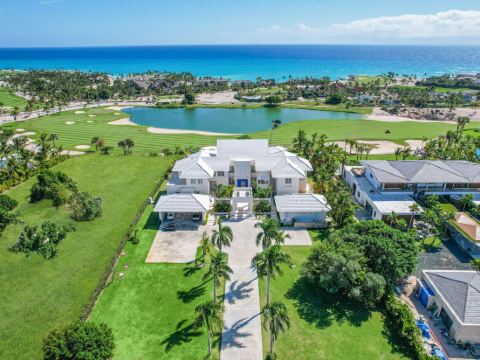 Stunning 6BR Villa With Ocean View in Cap Cana
