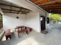 Cozy house close to the beach and river.