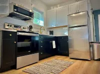 Stunning loft, Downtown Sherman, washer/dryer, WiFi,