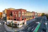 Charming 2-bedroom condo with Golden Gate and Bay Bridge View in Emeryville Hotels in Emeryville