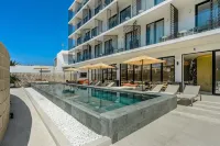 Hotel Vibra Yamm Urban - 游泳池