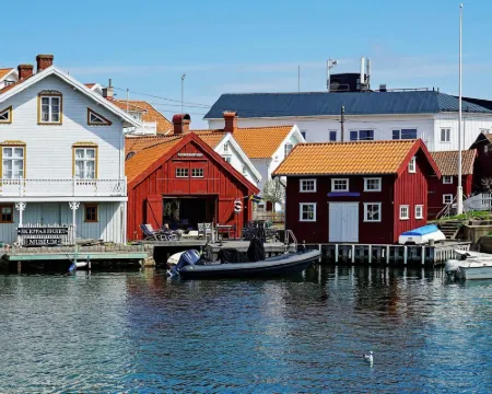 3 Person Holiday Home in Gullholmen Hotels in Orust