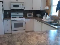 AIR CONDITIONED 4 Bed/2 Bath Beach House