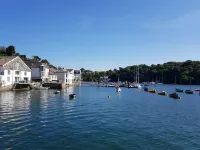 Walk to beach, village location, near Fowey and Eden Project Hotel di Par