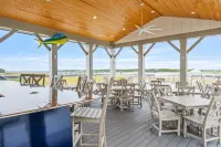 Pool, Outdoor Lounge and Boat Slip Access - Gorgeous Waterfront Haven Các khách sạn ở Georgetown