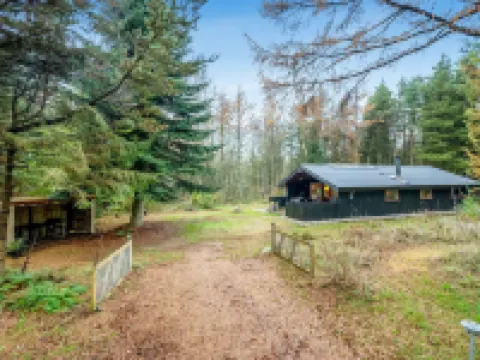 "Marthine" - 650m to the Fjord