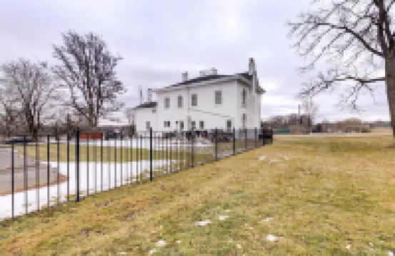 歷史悠久的布魯克菲爾德農場之家 ~ 14英里到密爾沃基