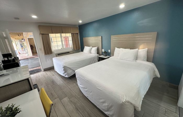 Town and Country Inn