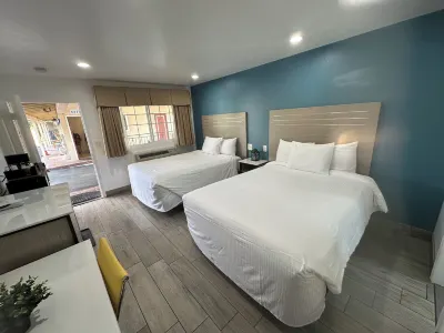 Town and Country Inn Hotels in Upper State Street