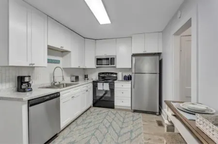 Relax near Falls Park  20 min drive