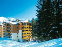 Alpine Studio w/ Balcony