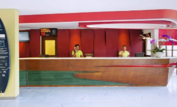 Ibis Styles Bali Legian