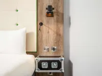 Ibis Styles London Ealing Hotels near Griffin Park