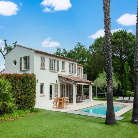 Villa in Gassin near Saint Tropez Beaches