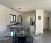 Vacation villa 12 minutes from the beach Hotels in Tosse