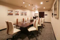 Oxford Suites Spokane Downtown