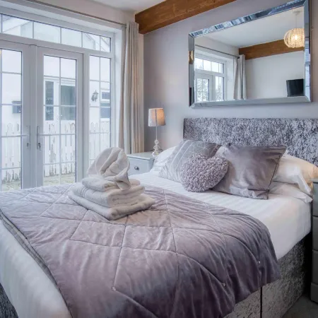 Caldey View - 3 Bed - Hot Tub - Penally - Tenby