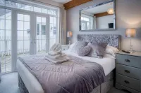 Caldey View - 3 Bed - Hot Tub - Penally - Tenby - 2 tähden
