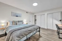 Game Room.Grill.Patio - Spacious 5Br Getaway! Hotels in Berea