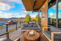 Crested Butte Mountain | Hot Tub, BBQ Area & Views