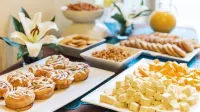 Holiday Inn Express CHARLESTON-CIVIC CENTER by IHG - breakfast