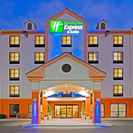 Holiday Inn Express & Suites MEADOWLANDS AREA by IHG