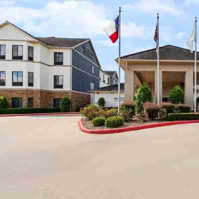Homewood Suites by Hilton Beaumont Hotel Exterior