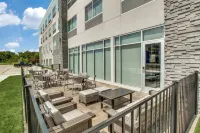 Holiday Inn Express & Suites DENTON SOUTH by IHG