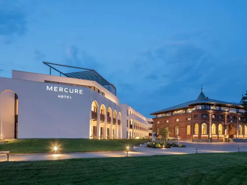 Mercure Conacul Cozieni Hotels in Pasarea