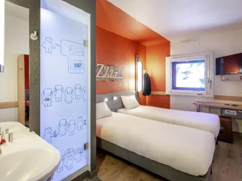 イビス バジェット マルセイユ チモーヌ