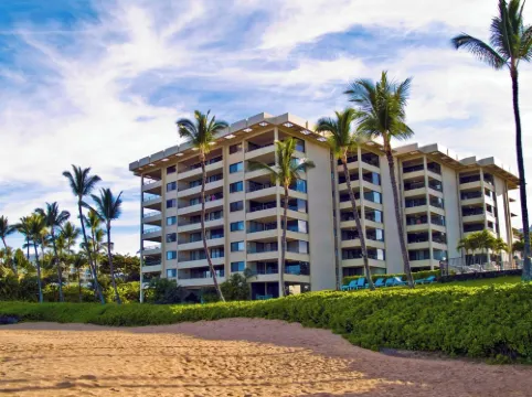 Polo Beach Club - CoralTree Residence Collection