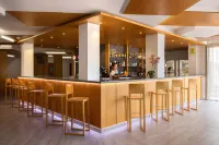 Invisa Hotel Es Pla - Adults Only - ที่มีบาร์