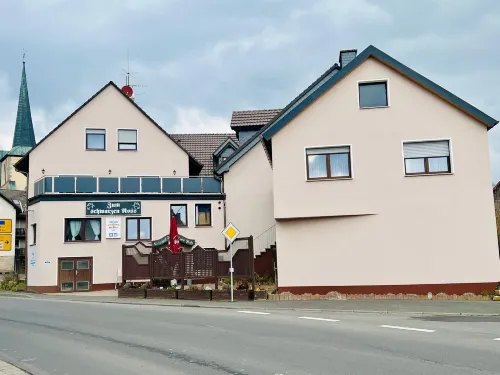 Landgasthof "Zum Schwarzen Roß" Hotels in Gersfeld
