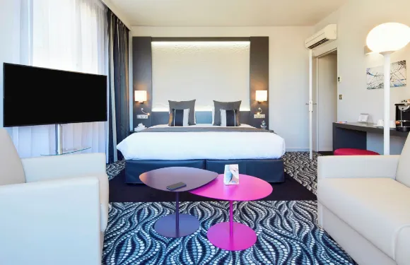 基里亞德酒店-博藏斯新凱旋門