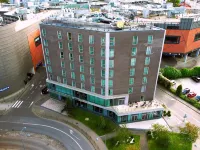 Focus Hotel Premium Gdańsk Отели рядом с достопримечательностью «Спортивный центр Гданьска»