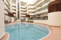 Atrium Hotel Mandurah - Pools