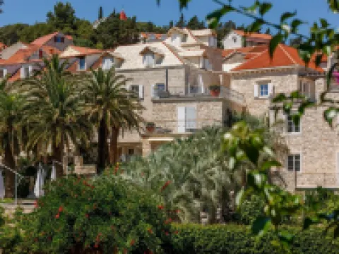 Hotel Lemongarden - Adults Only Hotels in Sutivan