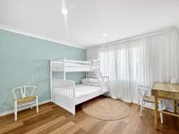 Spacious 2-Bed Townhouse with BBQ