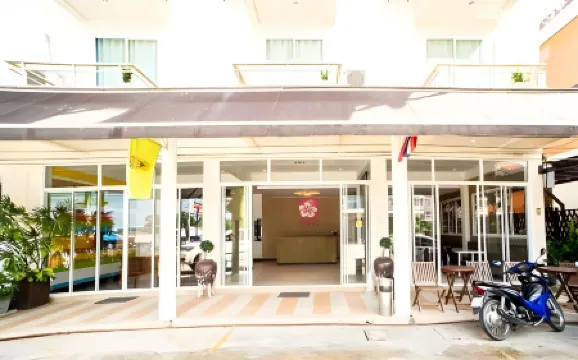 Chaba Place Отели рядом со станцией Железнодорожная станция Хуа Хин