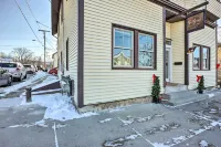 Cozy Delafield Apartment - Walk to Lake! - Homestays