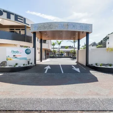 太平洋汽車旅館 陶朗阿加機場附近的飯店