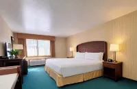Rogue Regency Inn & Suites
