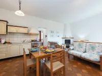Charming la Gelosia Few Min from Lake - Happy Rentals Hotels in Monvalle